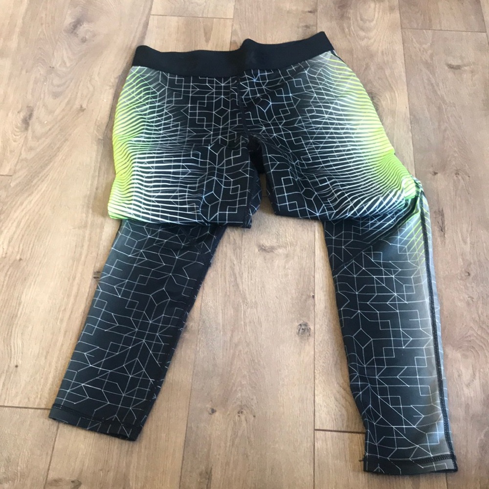 Nike Pro dri fit workout leggings